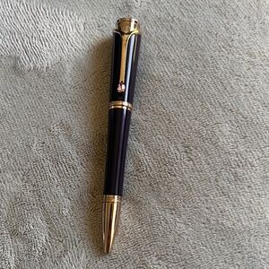 Montblanc Grace Kelly - Divas Special Edition Ballpoint pen